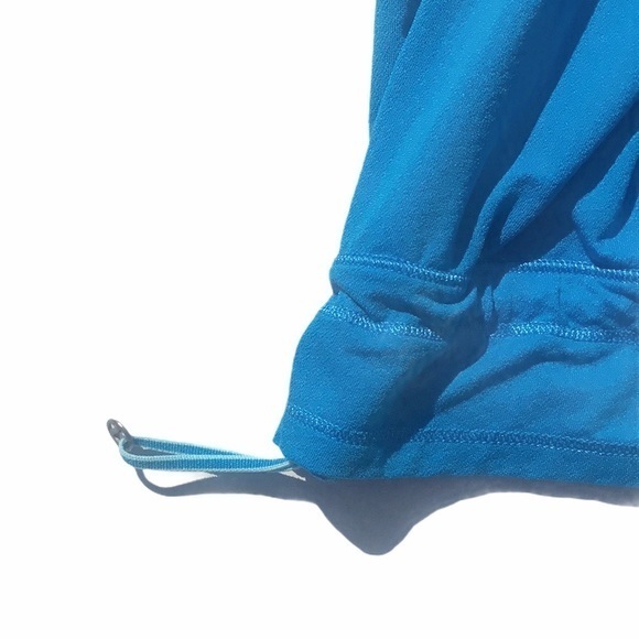 Lululemon Run: Tame Me Tank Beach Blanket Blue - Picture 12 of 12